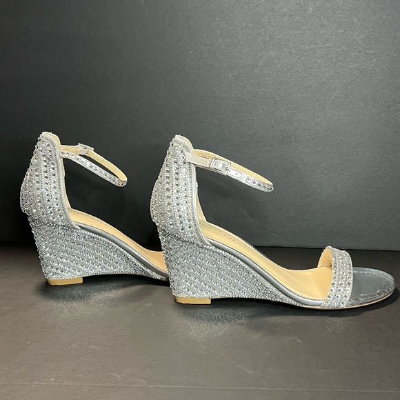 New Betsey Johnson Silver Rhinestone Debie Wedge Heel Shoes Size 8.5 - Picture 7 of 12